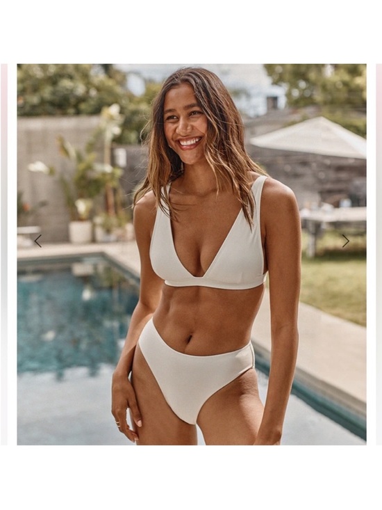 summersalt Other - summersalt Cream V-Neck Bikini Set